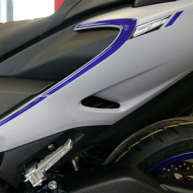 labelbike - 2 Autocollants Stickers Gel 3D Protection Coins Codon Scooter Compatible Yamaha Tmax 560 à partir de 2020 - Carbone 