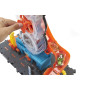 Hot Wheels - Hot Wheels City - Circuit Boutique de Pneus - Coffret avec 1 Voiture - Ascenseur, Pompe à Essence - Démarre avec 1 