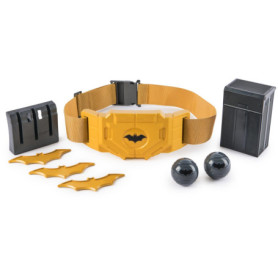 DC Comics Batman, Ceinture Utilitaire Gear-Up avec Batarangs et pastilles de fumée, Accessoires de déguisement de Super-héros, J