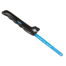 handy handheld saw (adjustable length hacksaw blade fitted into a plastic handle). Made in Japan. Engineer tz-02