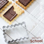 Kit de Pâtisserie Biscuits « School » - Découpoir Inox et Moule à Chocolat