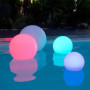Boule Lumineuse Flottante Bobby C40 - LED Multicolore avec Télécommande