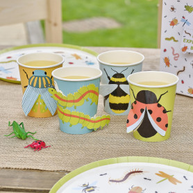 Ginger Ray Lot de 8 gobelets de fête effrayants en papier avec insectes 3D Pop Out pour enfants, multicolore