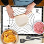 Tapis Patisserie pour Étaler la Pate,70 x 50cm Tapis de Cuisson Silicone Antidérapant avec 3 Grattoirs,Mesurable Silicone Patiss
