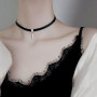 Carufin Collier ras du cou en cuir noir sexy Collier clavicule en cristal Bijoux réglables pour femmes et filles